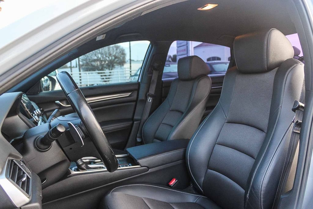 Used 2022 Honda Accord Sport image 18
