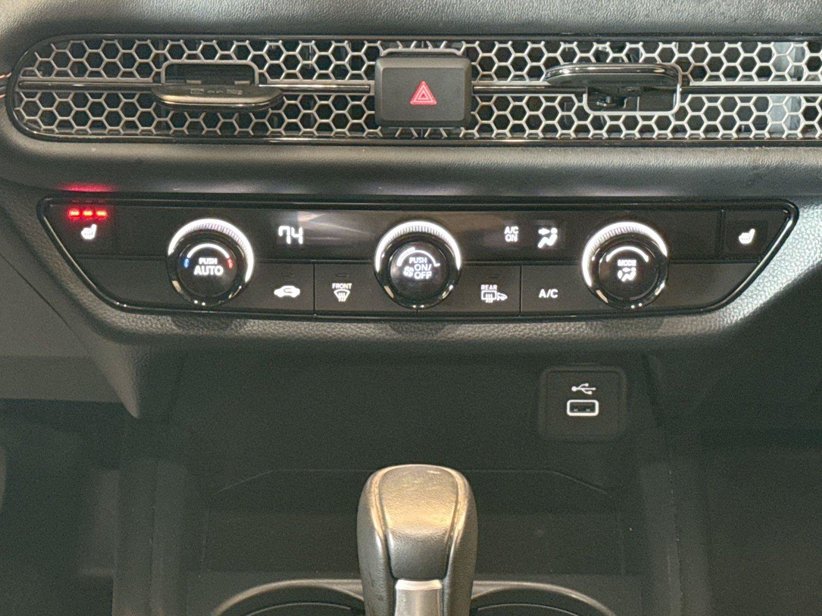 Used 2025 Honda HR-V Sport image 16