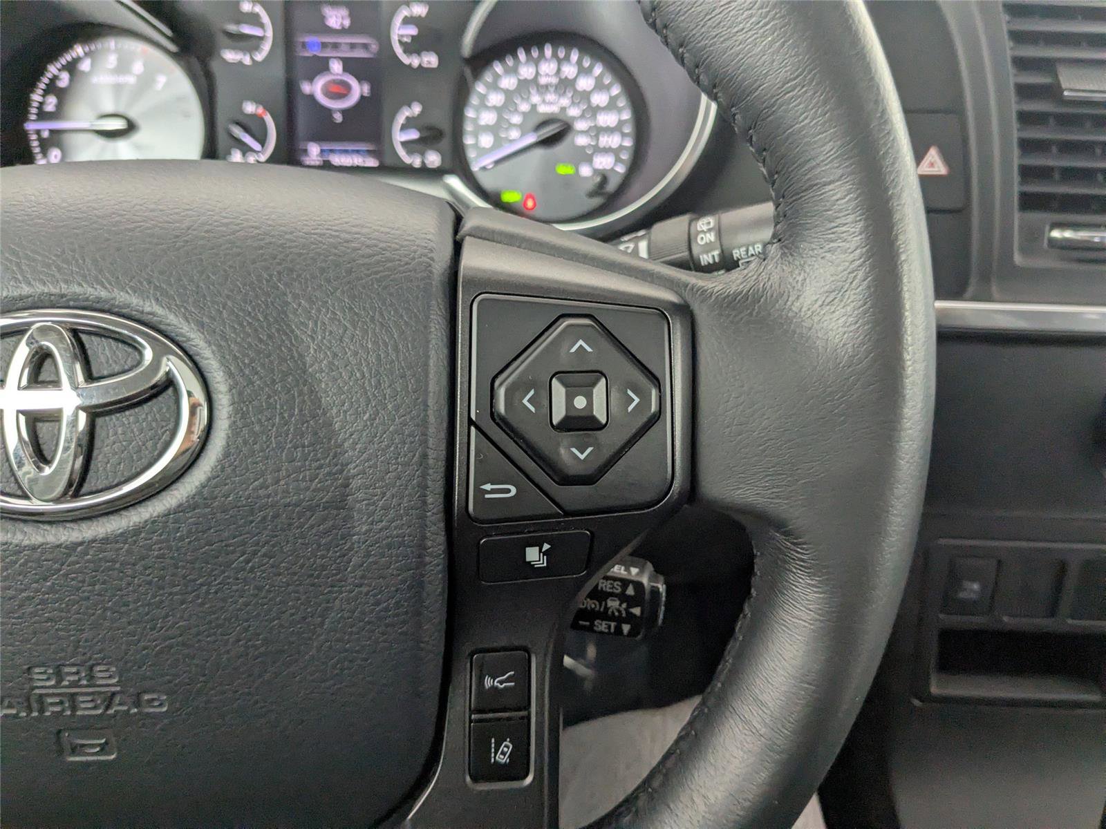 Certified 2020 Toyota Sequoia Limited image 15