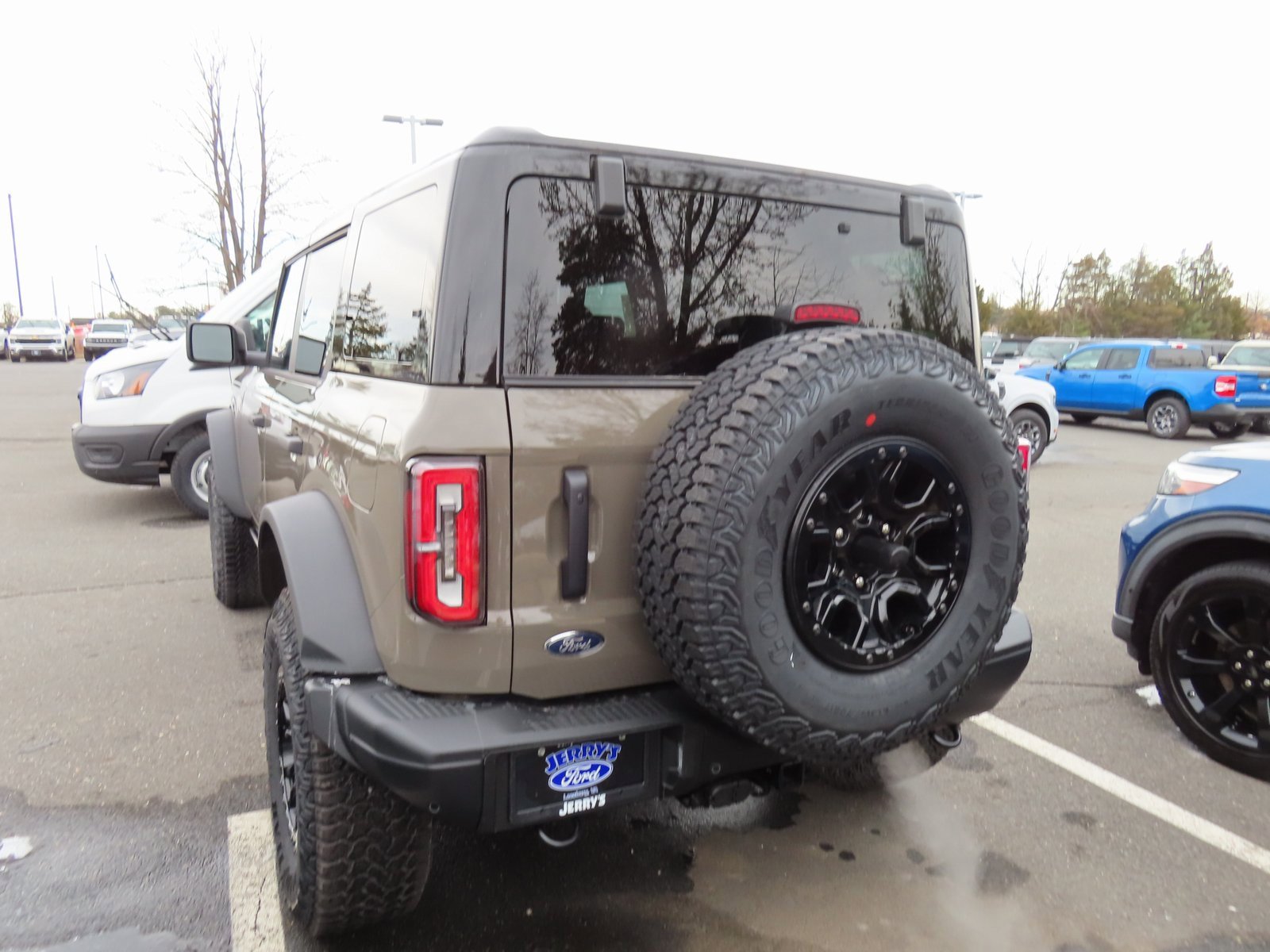 New 2025 Ford Bronco Badlands w/ Sasquatch Package image 6