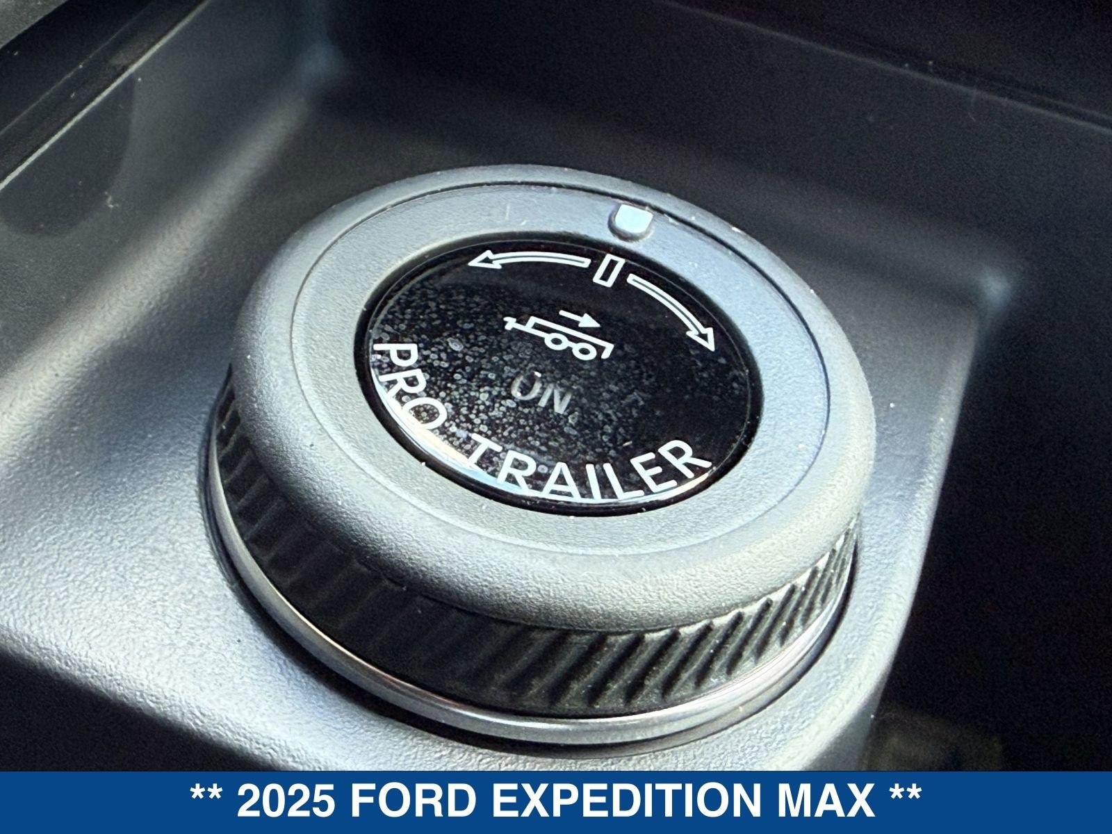 New 2025 Ford Expedition Max Active image 33