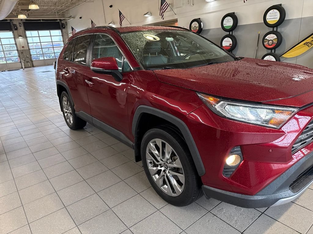 Used 2021 Toyota RAV4 Limited AWD/4WD image 8