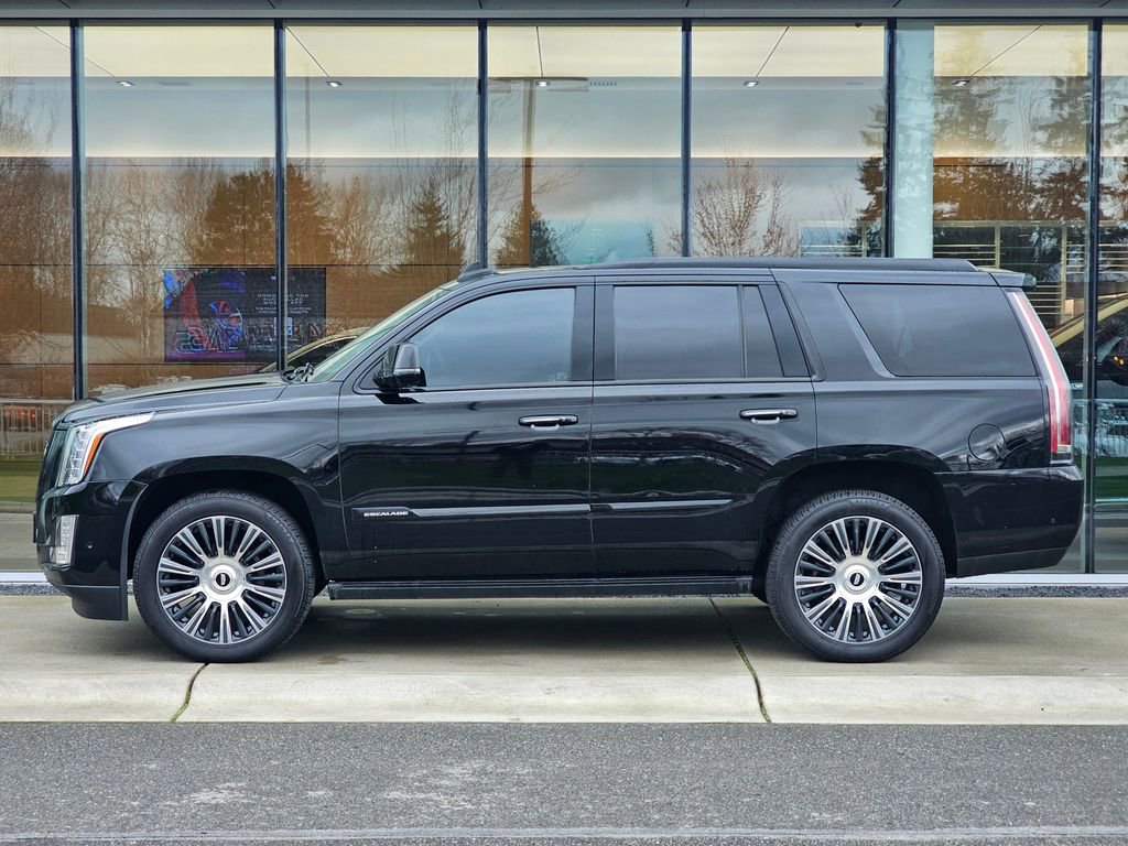 Used 2019 Cadillac Escalade Premium Luxury image 2