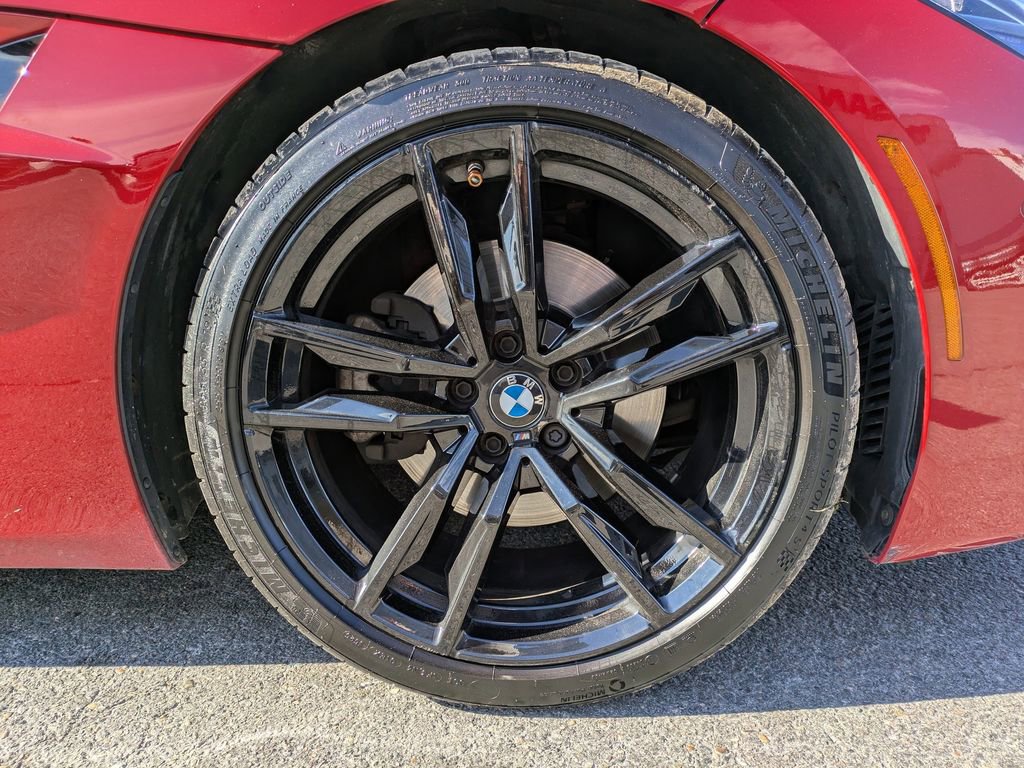 Used 2024 BMW Z4 sDrive30i w/ Premium Package image 12