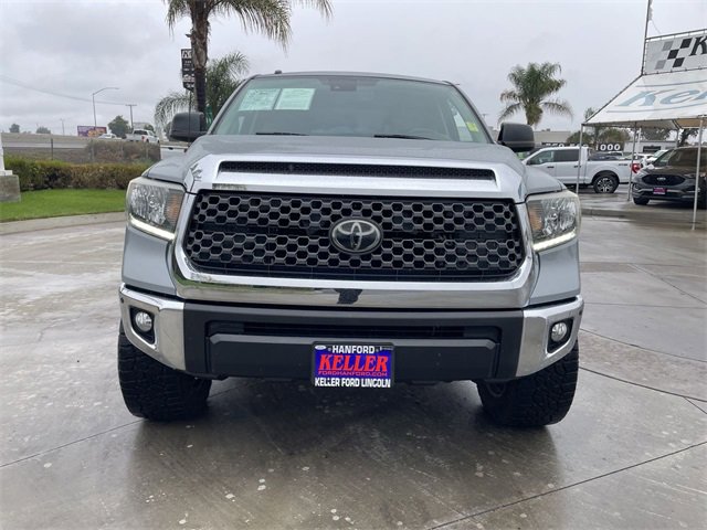 Used 2019 Toyota Tundra SR5 w/ SR5 Convenience Package image 3