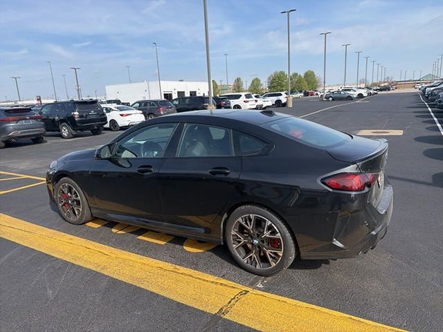 Used 2025 BMW M235i xDrive w/ Premium Package image 16