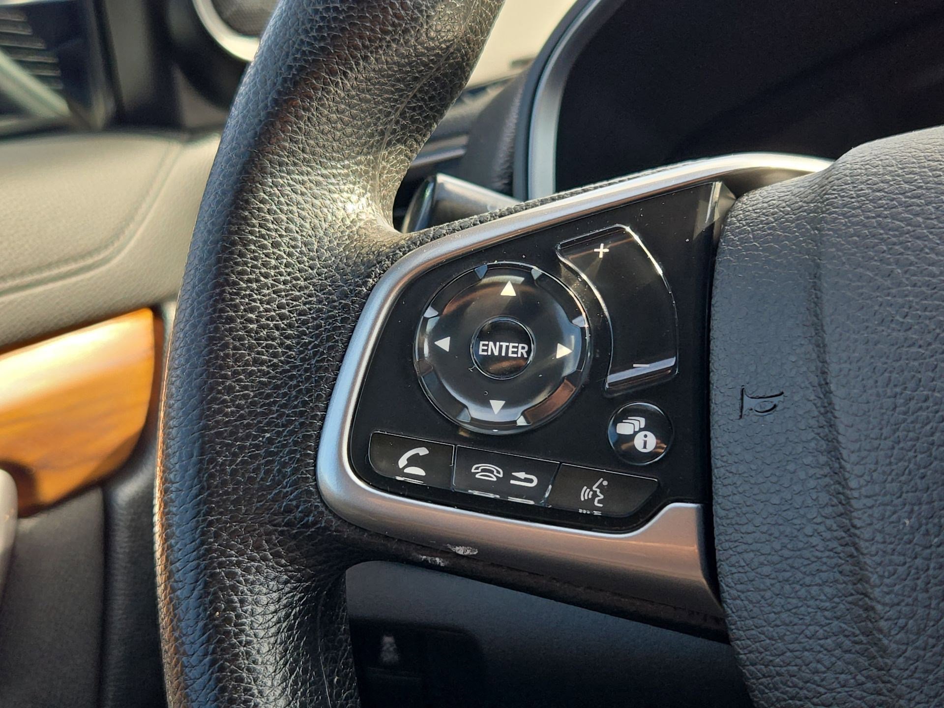 Used 2022 Honda CR-V EX image 18