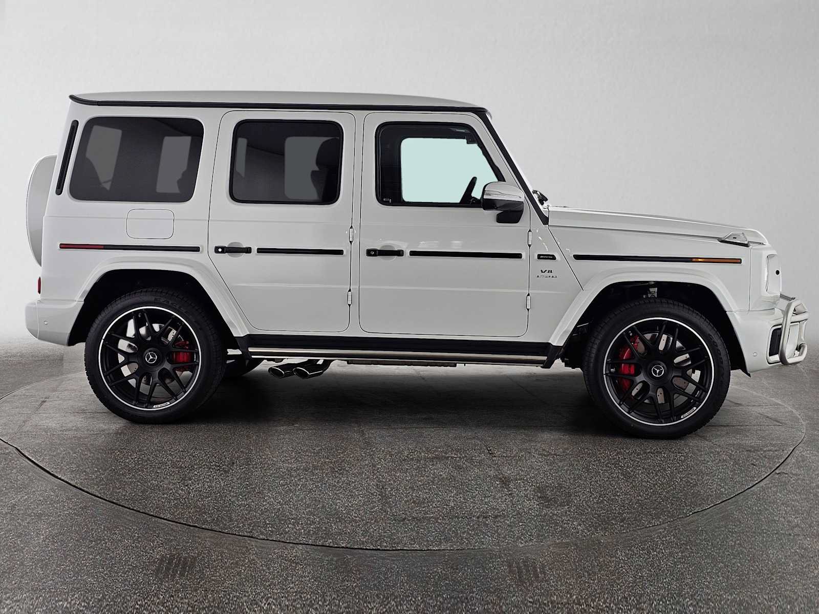 Used 2025 Mercedes-Benz G 63 AMG 4MATIC image 2