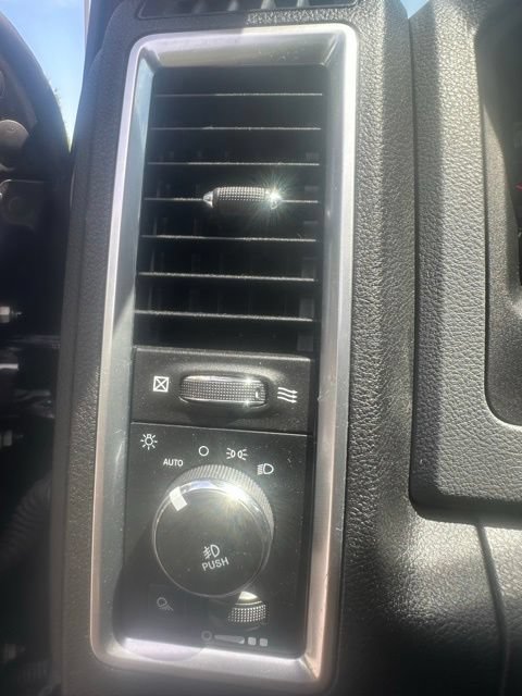 Used 2018 RAM 1500 Big Horn AWD/4WD image 22