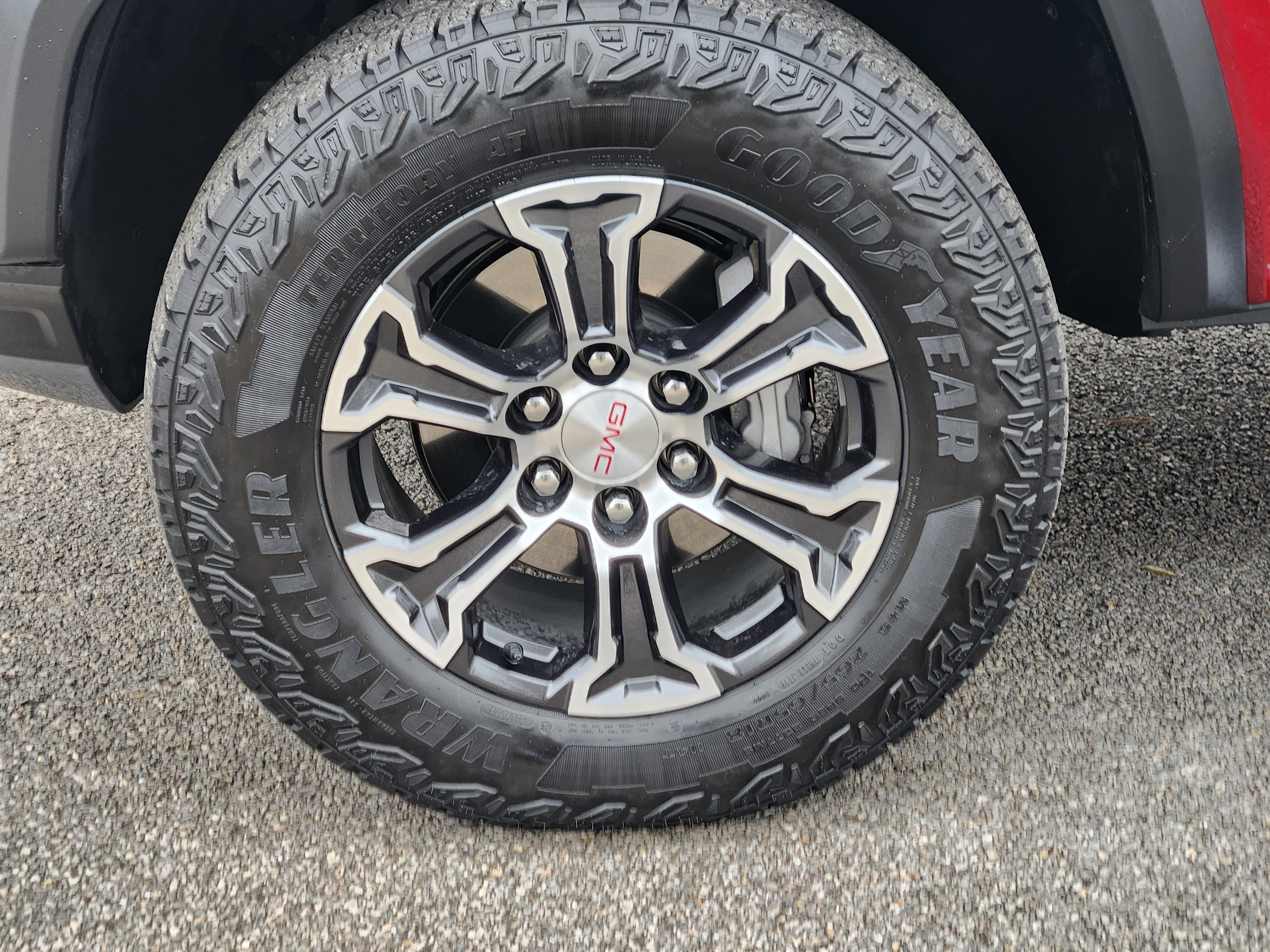 Certified 2023 GMC Canyon AT4 w/ Canyon Safety Plus Package image 12