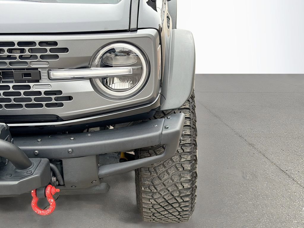 Used 2024 Ford Bronco Everglades image 11