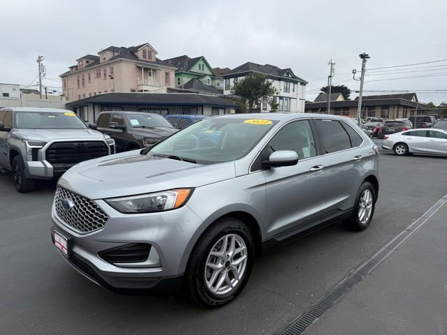 Used 2023 Ford Edge SEL image 1