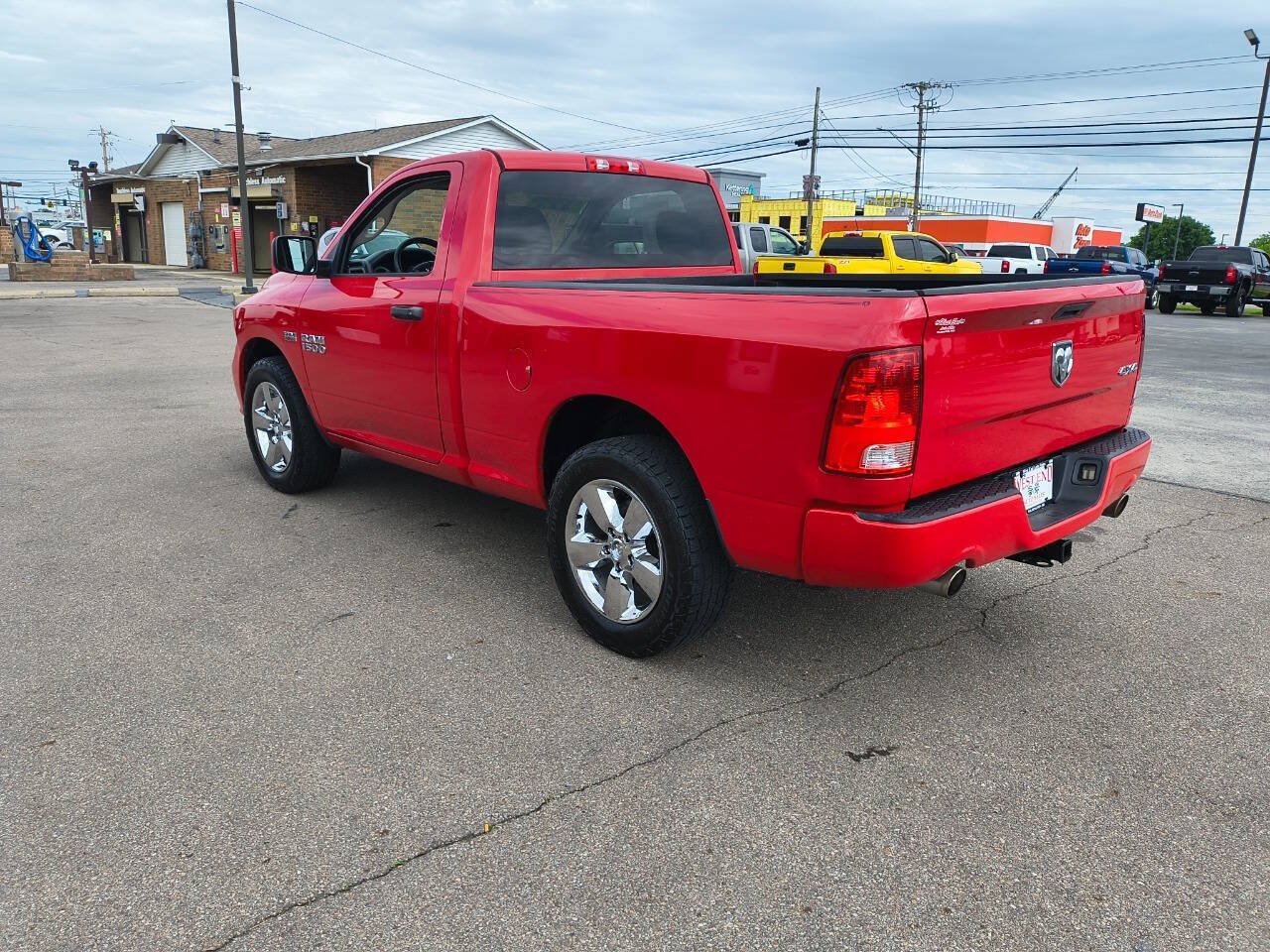 Used 2016 RAM 1500 Express w/ Power & Remote Entry Group AWD/4WD image 9