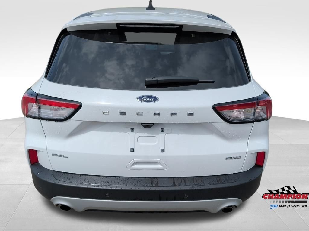 Used 2022 Ford Escape SEL AWD/4WD image 10