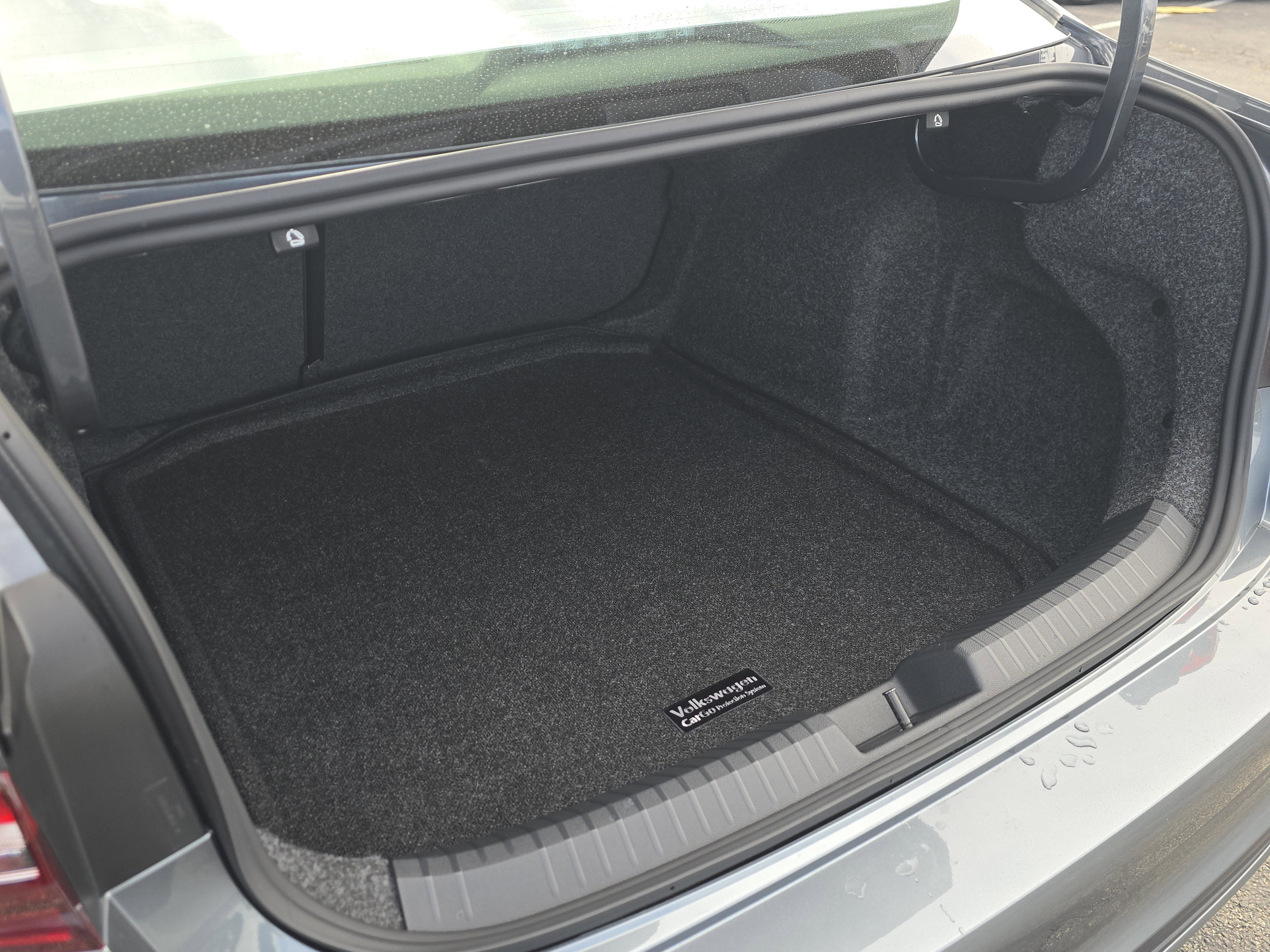 New 2026 Volkswagen Jetta SE image 14