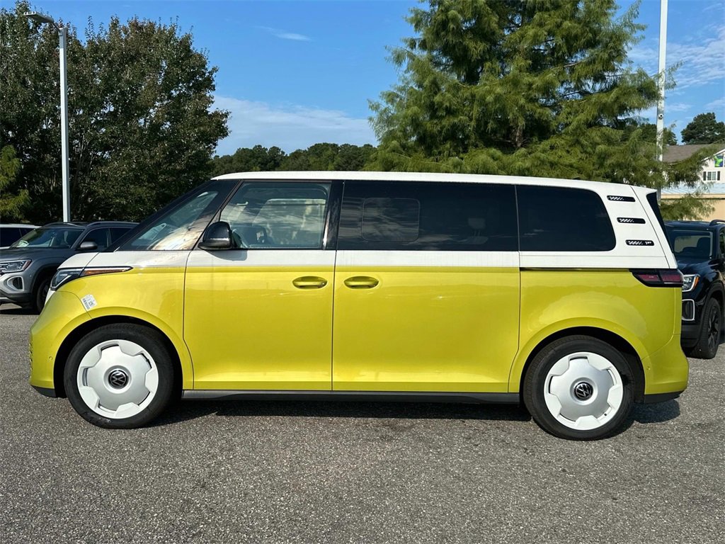 New 2025 Volkswagen ID. Buzz 1st Edition image 7