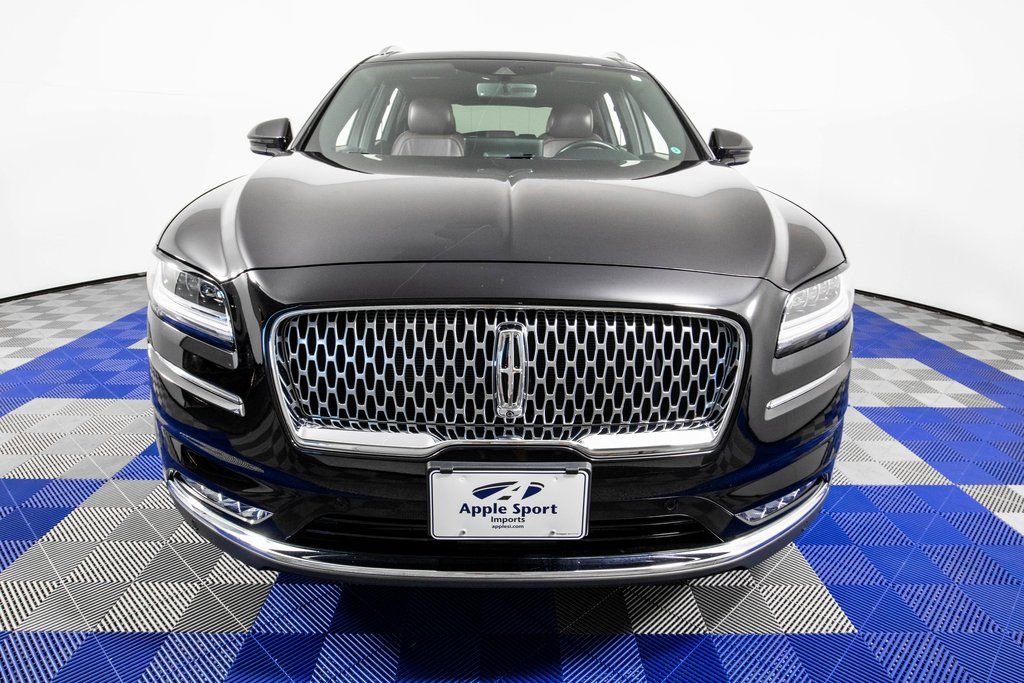 Used 2022 Lincoln Nautilus Reserve w/ Equipment Group 202A image 2