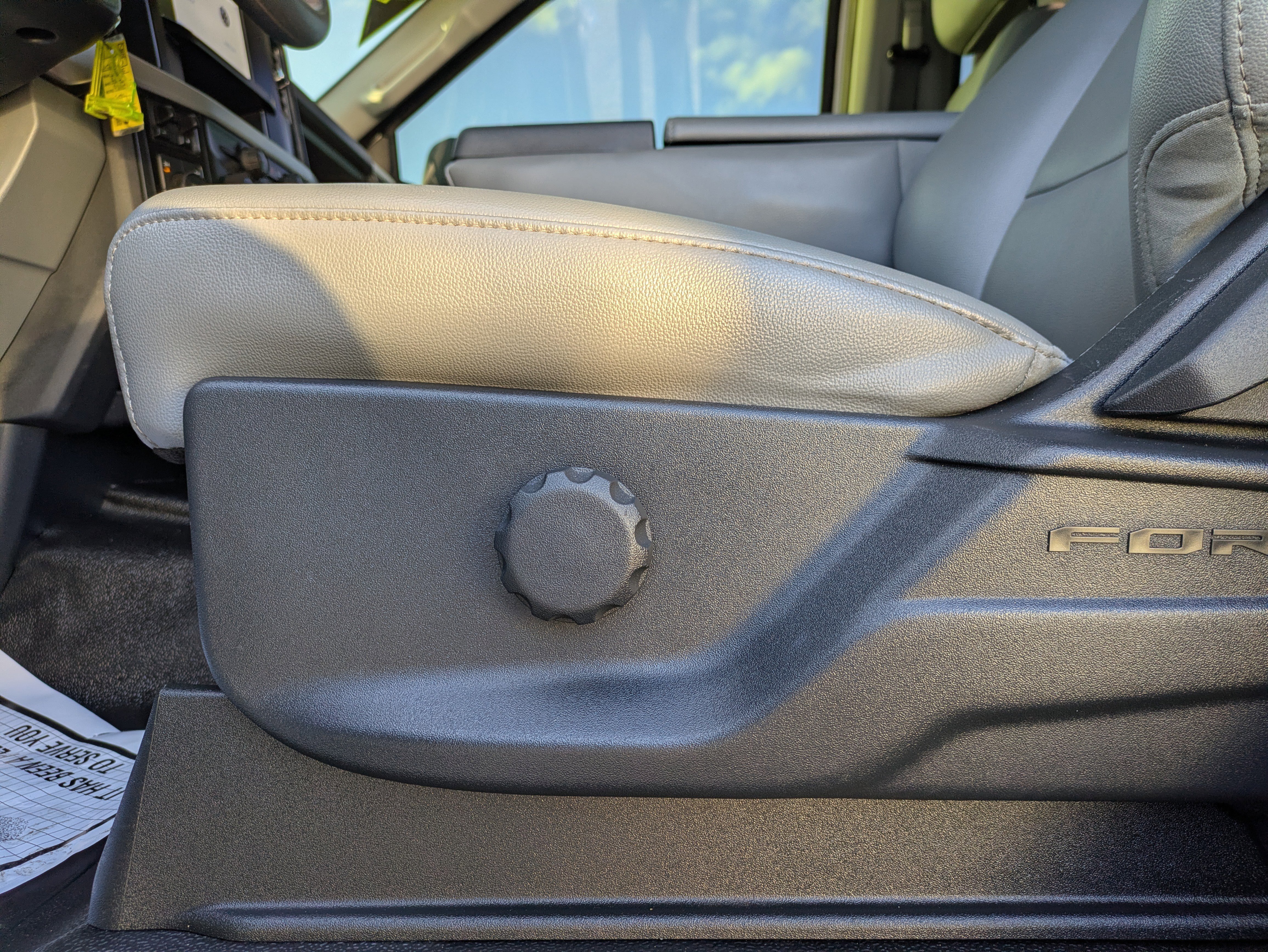 Used 2025 Ford F350 XL w/ XL Chrome Package image 25