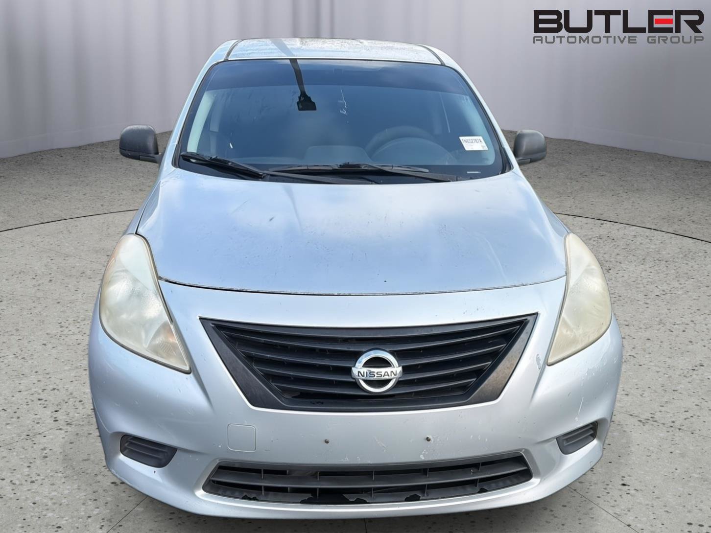 Used 2014 Nissan Versa S FWD image 4