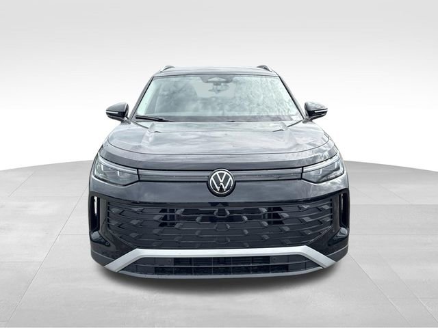 New 2026 Volkswagen Tiguan S FWD image 8