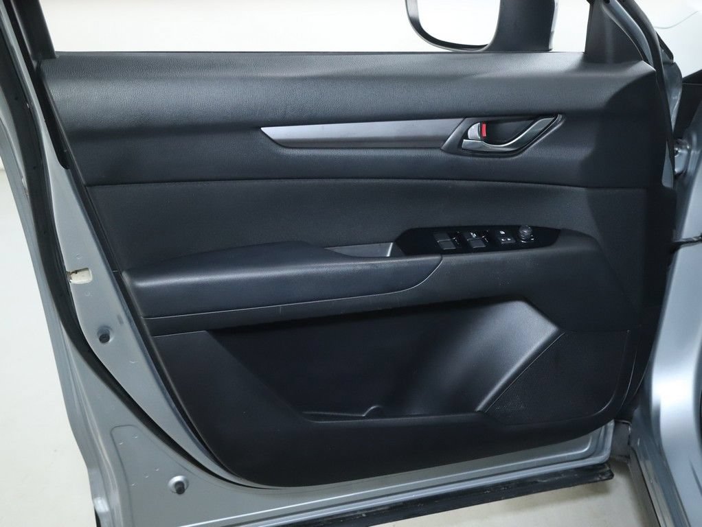 Used 2017 MAZDA CX-5 Sport FWD image 15