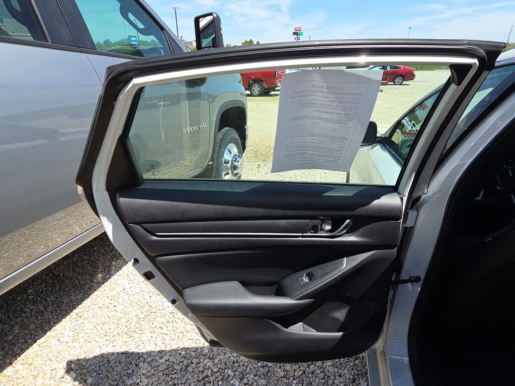 Used 2022 Honda Accord Sport image 12