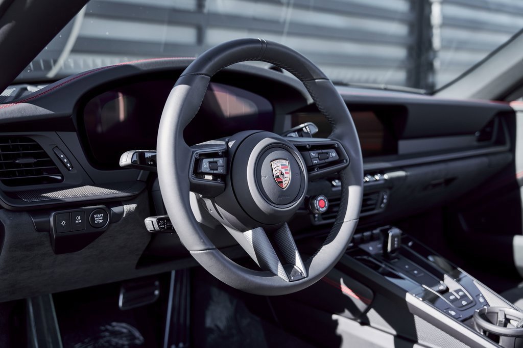 Used 2026 Porsche 911 Carrera GTS w/ Premium Package image 35