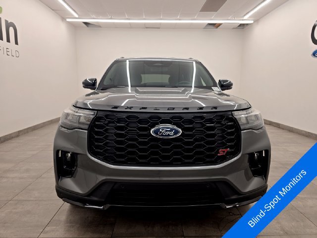 New 2026 Ford Explorer ST RWD image 8