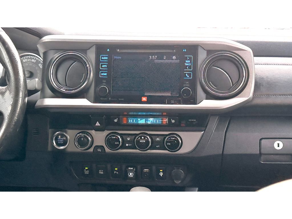 Used 2018 Toyota Tacoma Limited image 17