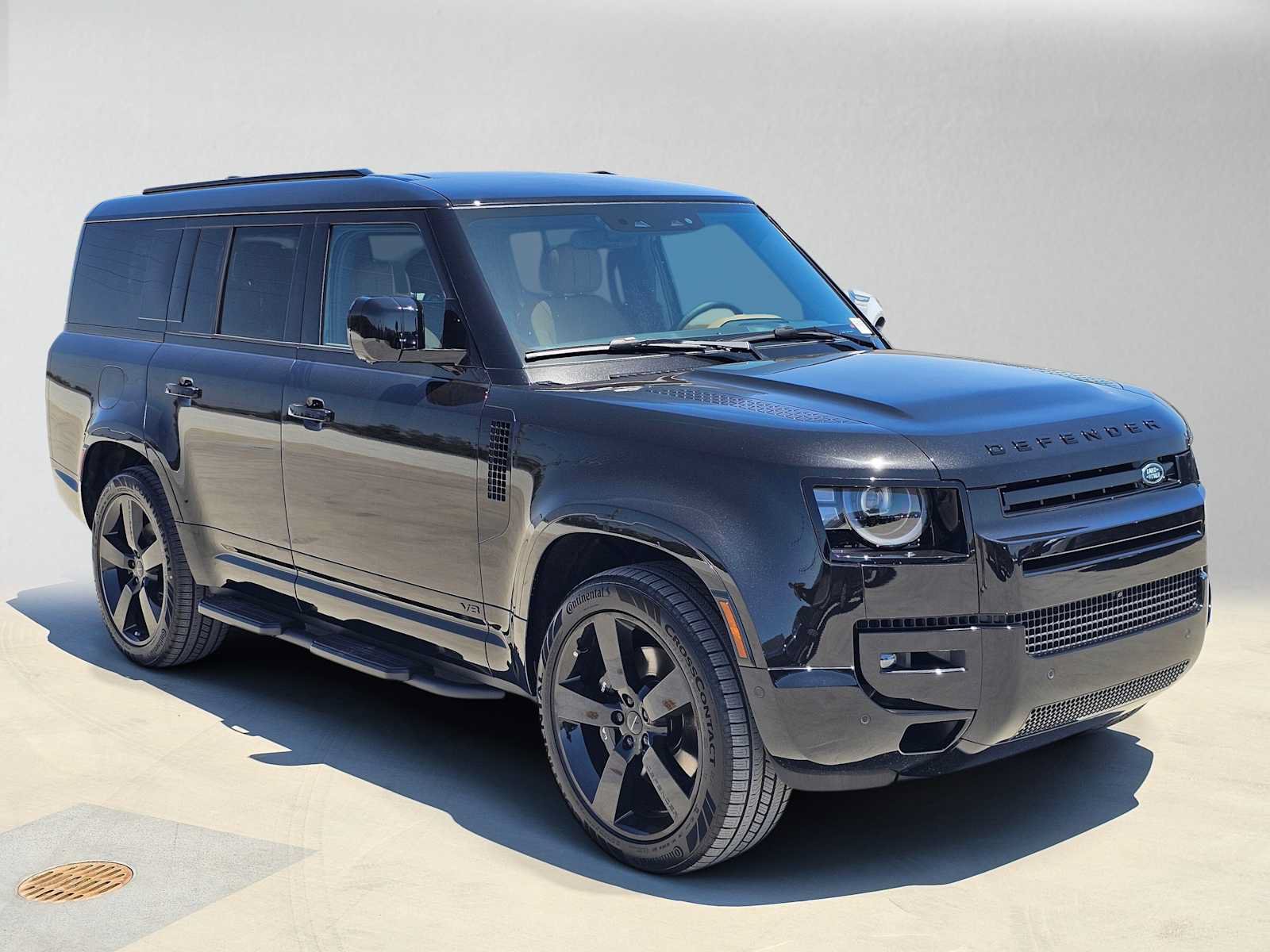 New 2026 Land Rover Defender 130 V8 AWD/4WD image 7