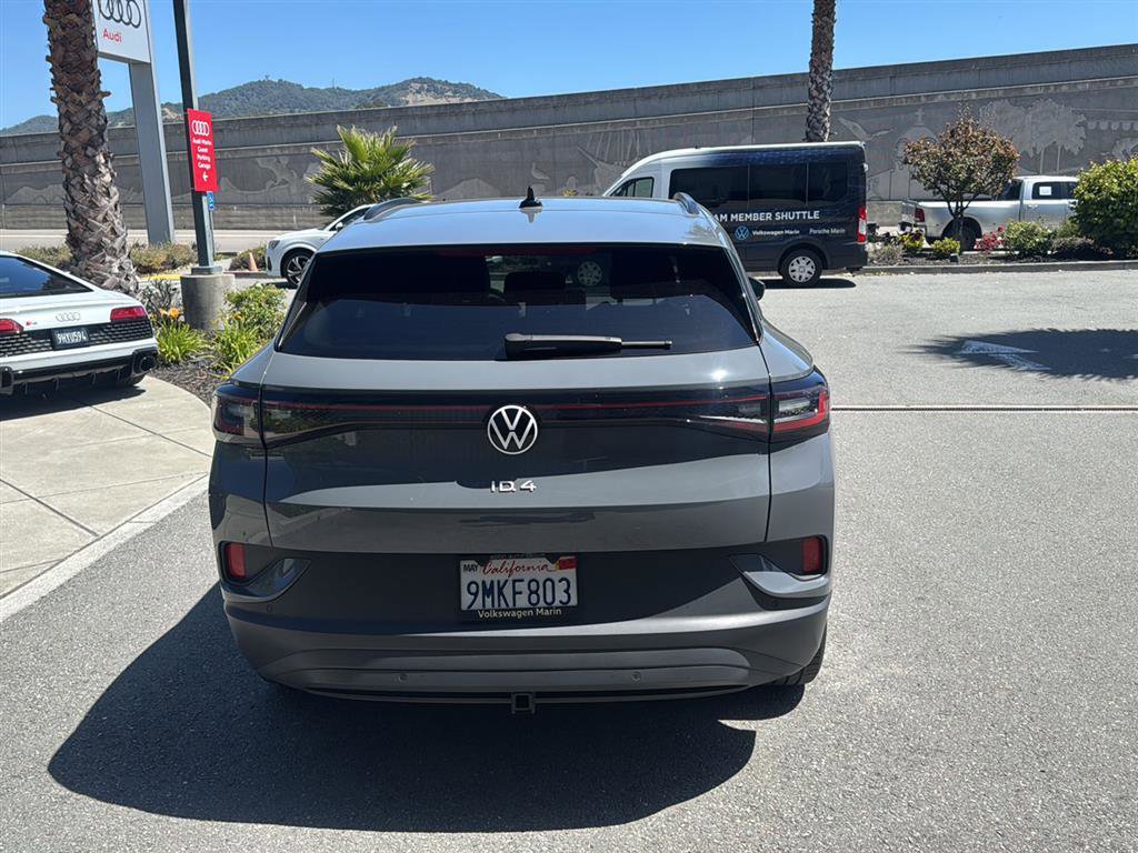 Used 2023 Volkswagen ID.4 Pro AWD/4WD image 7