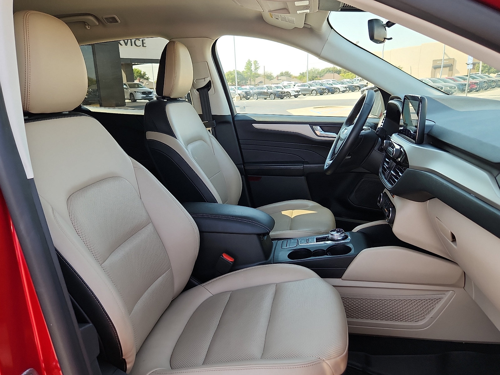 Used 2021 Ford Escape SEL w/ Technology Package FWD image 14