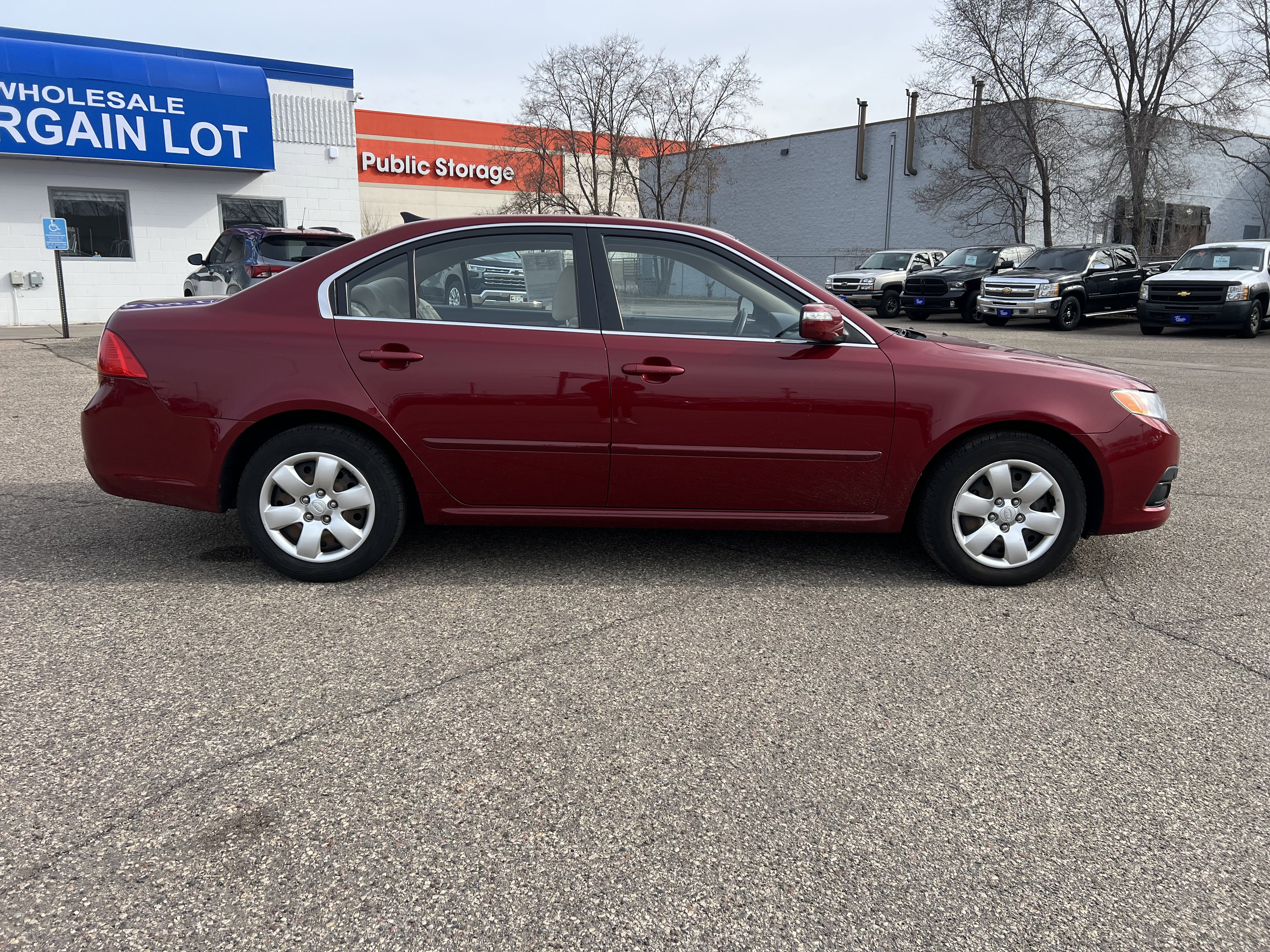 Used 2009 Kia Optima LX image 9