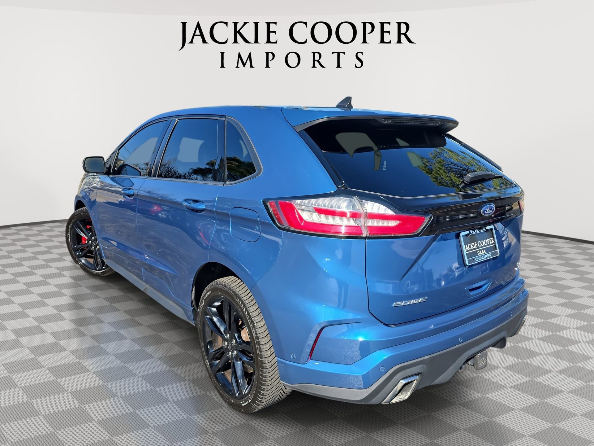 Used 2020 Ford Edge ST w/ Equipment Group 401A image 7