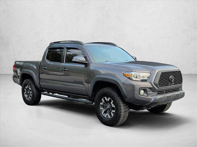 Used 2016 Toyota Tacoma TRD Off-Road w/ Premium & Technology Package AWD/4WD video 3
