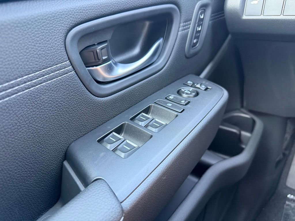 New 2026 Honda Pilot Touring image 13