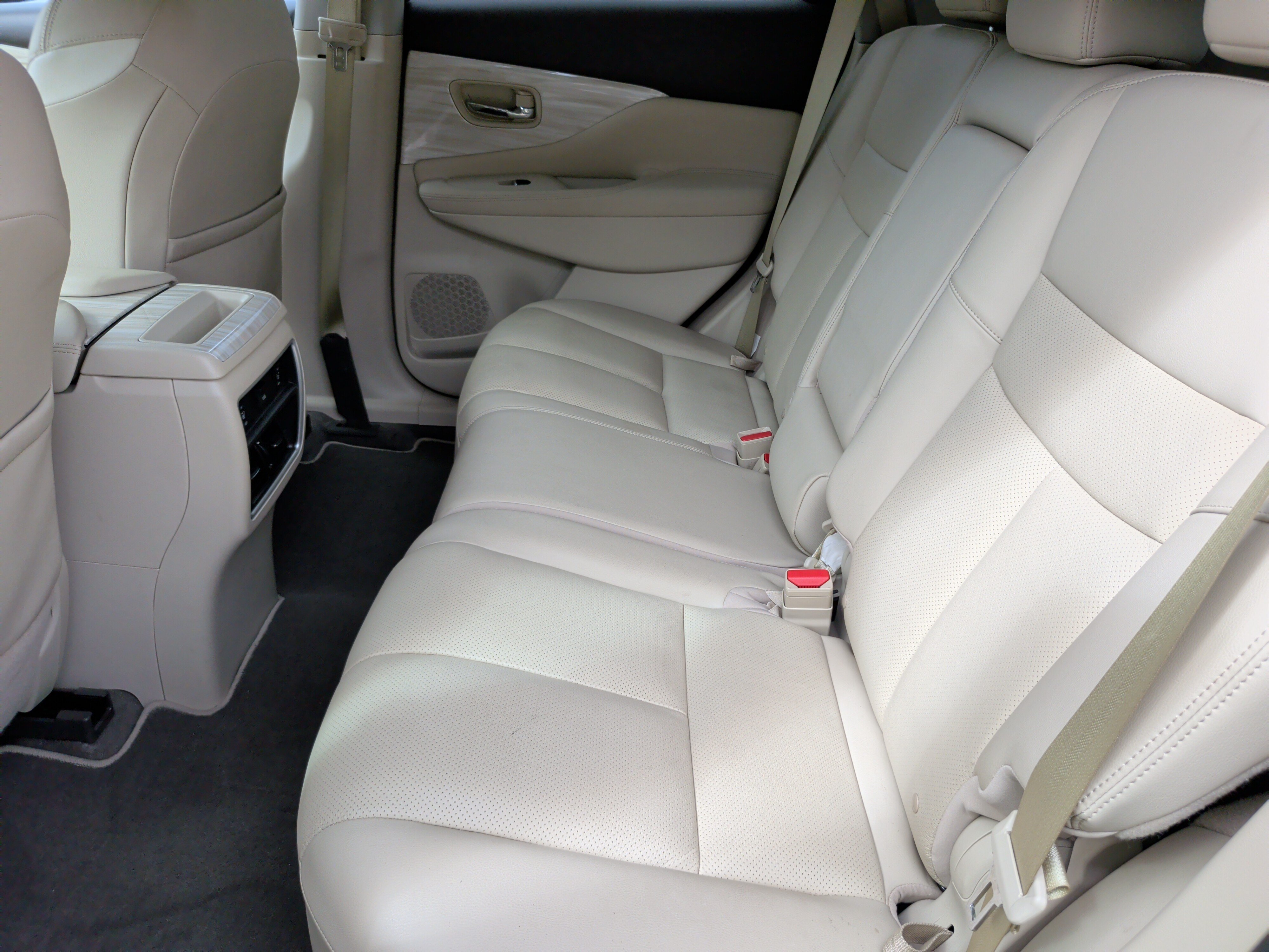 Used 2018 Nissan Murano Platinum w/ Cargo Package FWD image 39