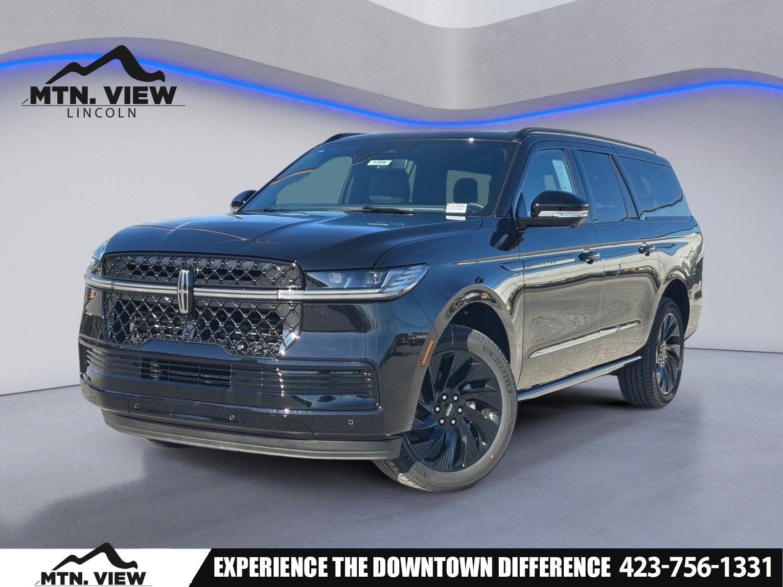 New 2025 Lincoln Navigator L Reserve w/ Jet Appearance Package