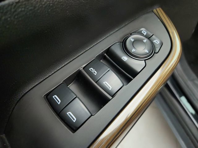 Used 2020 GMC Acadia SLE w/ Driver Convenience Package FWD image 22