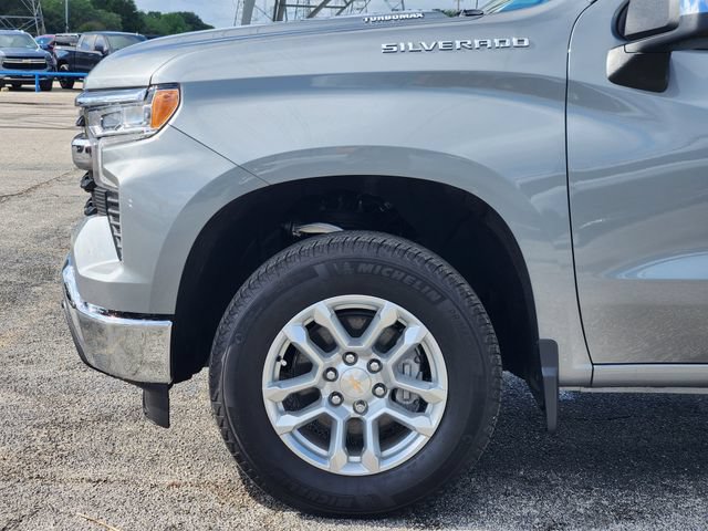 Used 2026 Chevrolet Silverado 1500 LT AWD/4WD image 8