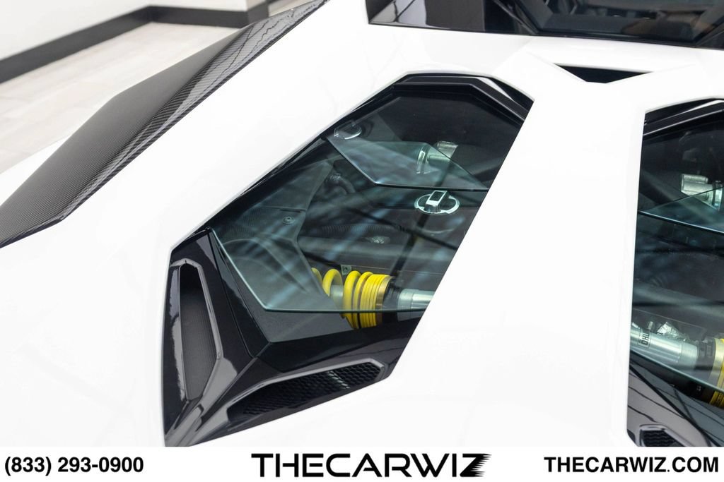 Used 2017 Lamborghini Aventador LP 700-4 AWD/4WD image 24