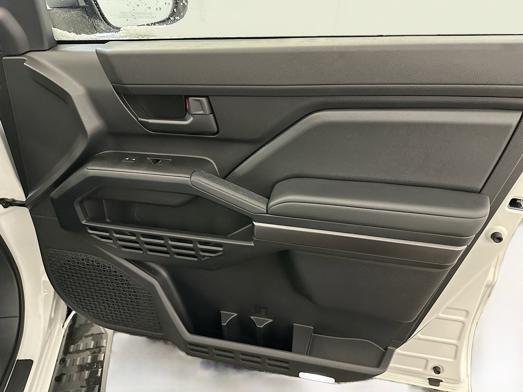 Used 2025 Toyota 4Runner SR5 image 33