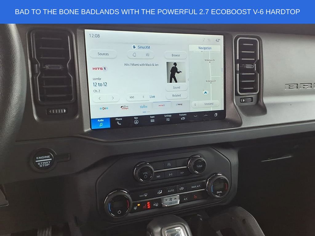 Used 2025 Ford Bronco Badlands image 25