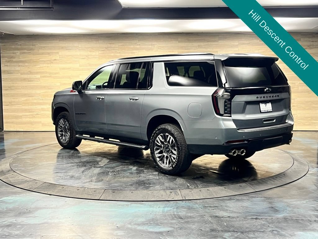 Used 2025 Chevrolet Suburban Z71 w/ Comfort Package AWD/4WD image 16