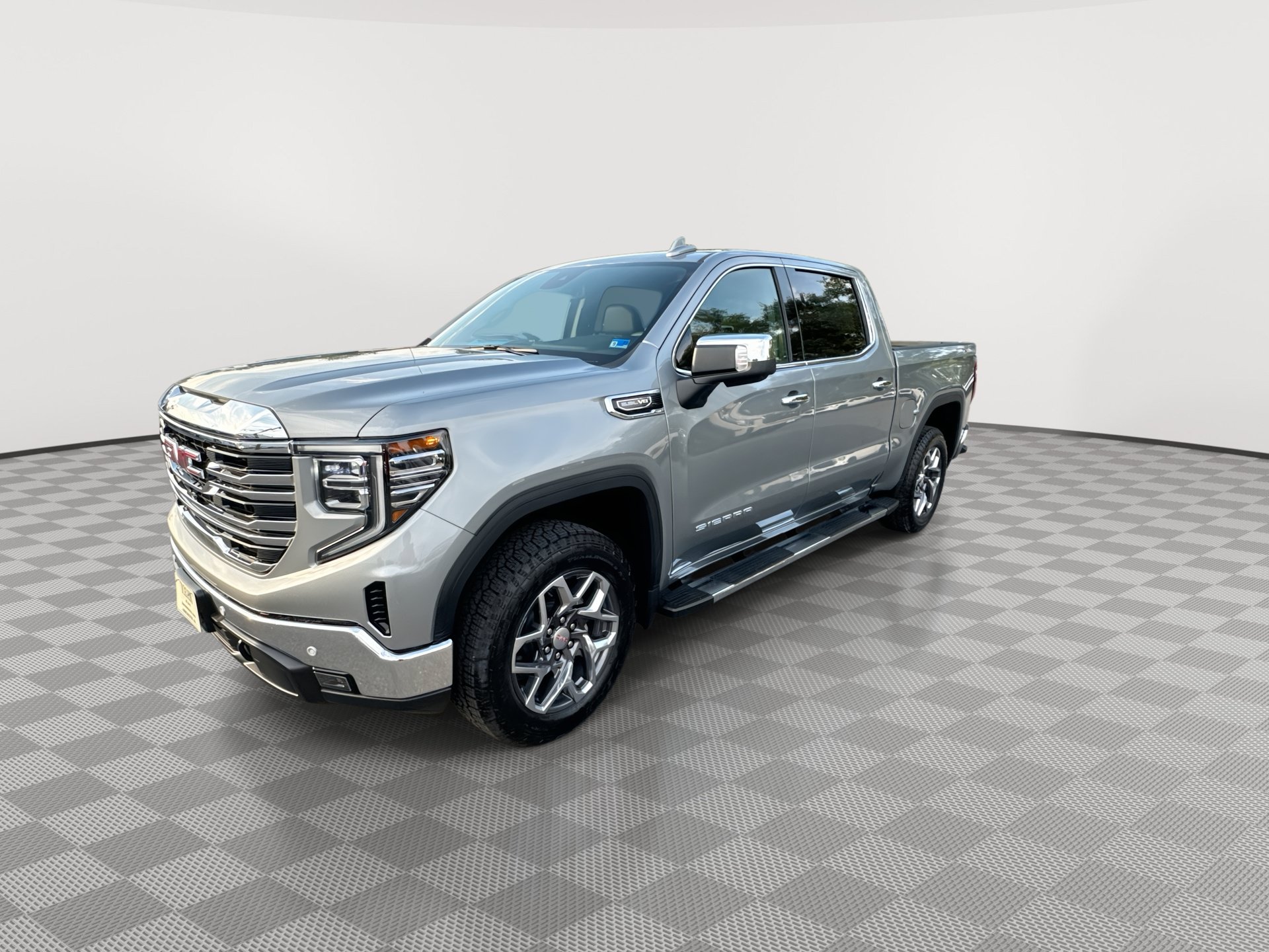 New 2026 GMC Sierra 1500 SLT w/ SLT Premium Plus Package AWD/4WD image 4