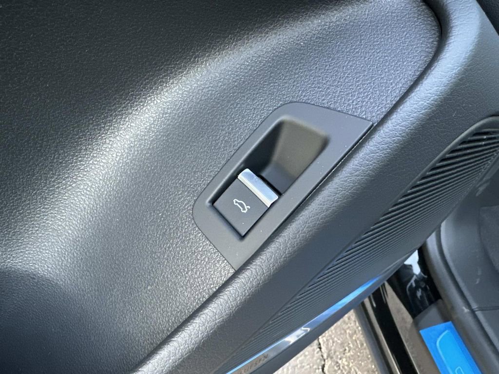 New 2026 Audi Q8 Premium Plus image 12