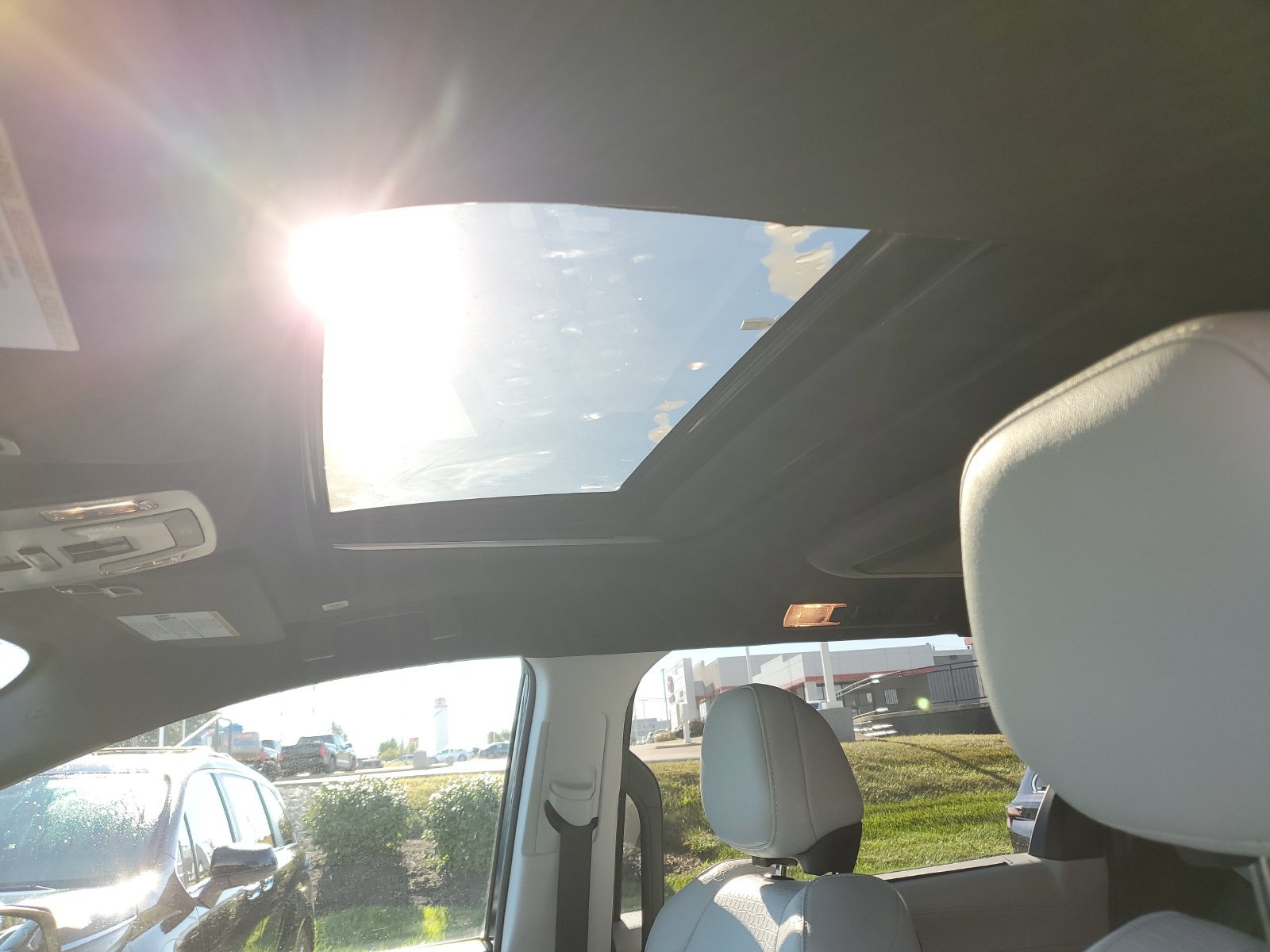 Certified 2025 Toyota Sienna XSE w/ XSE Plus Package AWD/4WD image 19