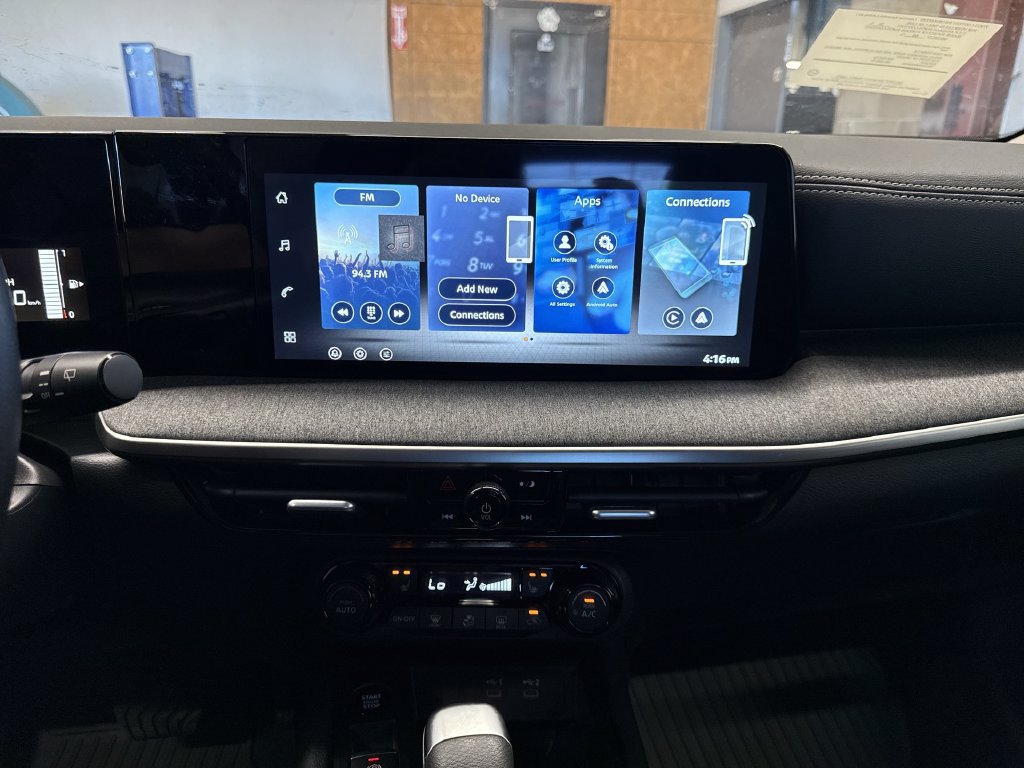 New 2026 Nissan Kicks SV w/ Cold Weather Package FWD image 16