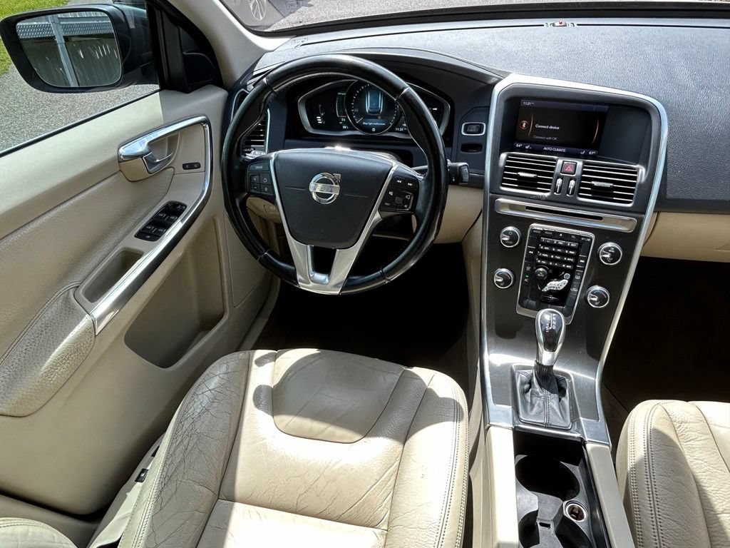 Used 2014 Volvo XC60 3.2 FWD image 9