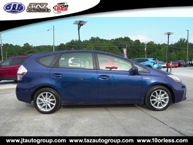 Used 2014 Toyota Prius V Five FWD image 8